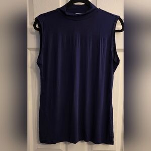 Sleeveless Navy mock neck Top, size XXL